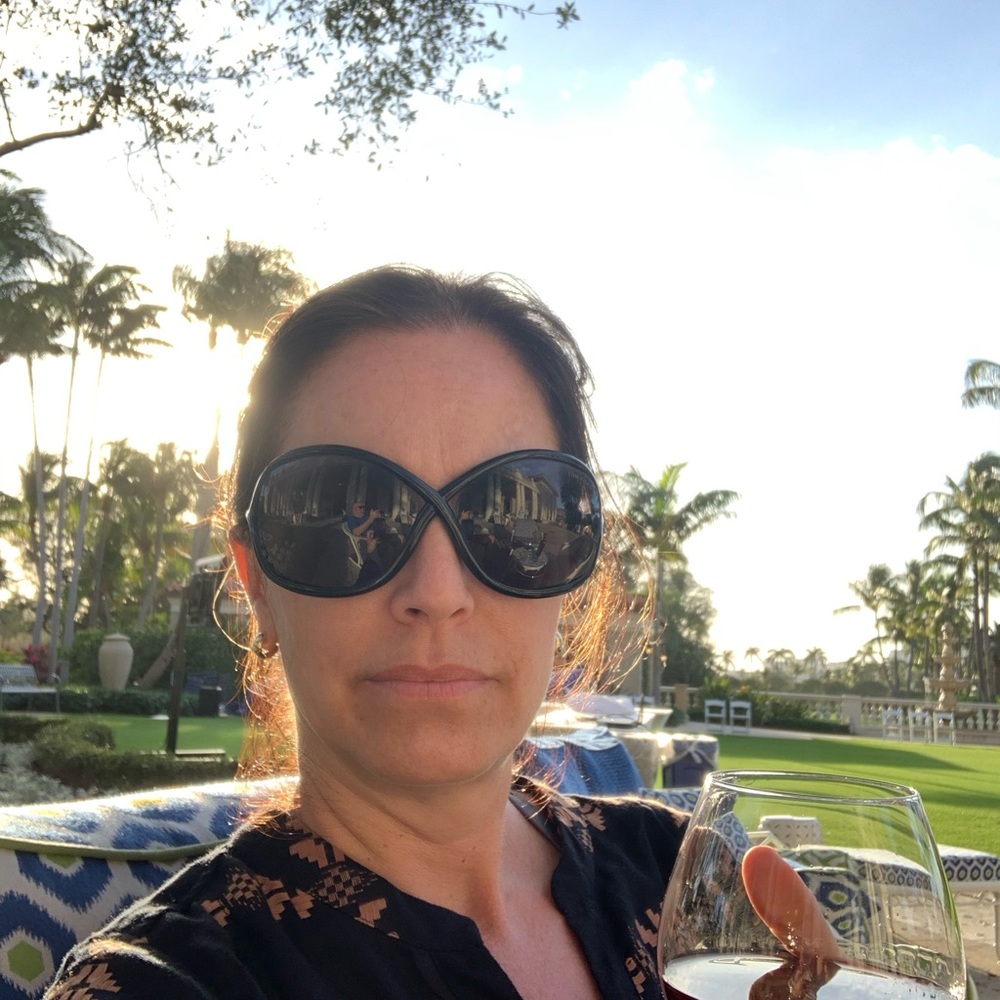 Meet your Posher, Desiree